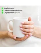Tazas blancas de cerámica 370ml presentada en caja individual. Aptas para microondas y lavavajillas.